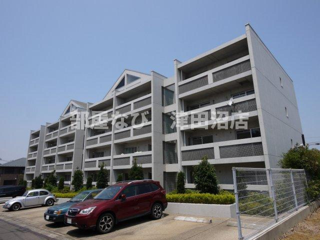 アリソ東船橋の外観|鉄筋コンクリート造でしっかりしてます