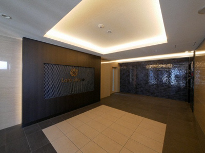 【ロビー】 | Lala place難波ガルテン