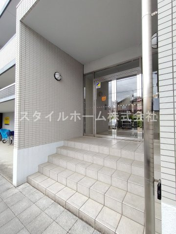 【エントランス】 | ルネス小松