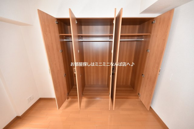 リーガル江戸堀の収納