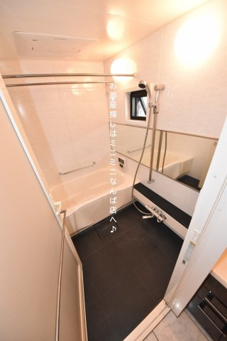 リーガル江戸堀の浴室