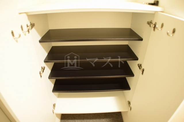 ザパーククロス阿波座の収納
