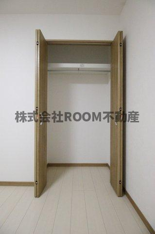 都城市千町の賃貸マンションの収納