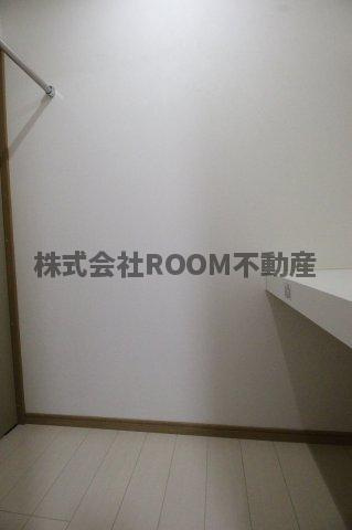 都城市千町の賃貸マンションの収納