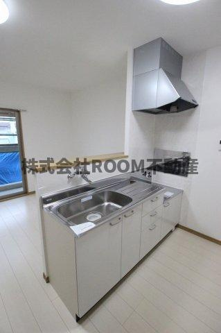 都城市千町の賃貸マンションのキッチン