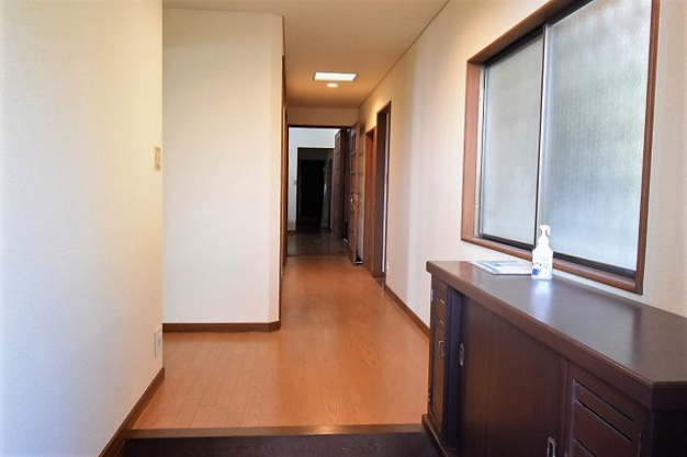 【玄関】 | 大室高原別荘地　戸建