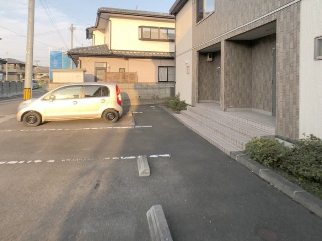 エスポワール渡利 Ｃの駐車場|駐車場