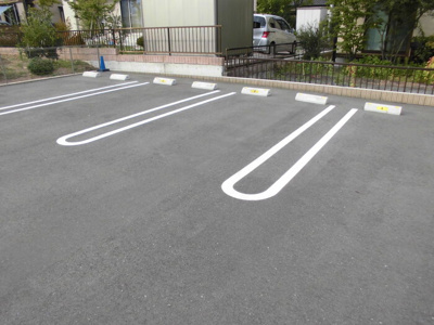 【駐車場】 | サンシュトラーセ | 駐車場