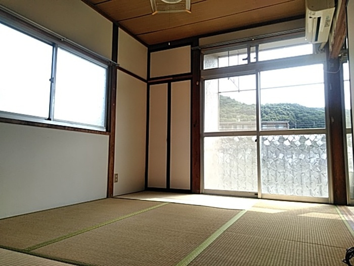 小倉寺コーポの和室|和室