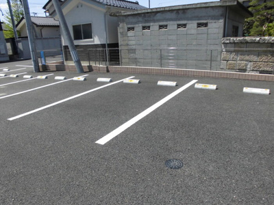 【駐車場】 | ボヌール Ａ | 駐車場