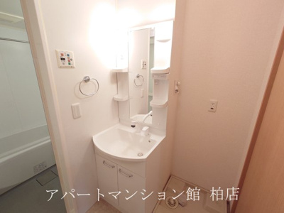 【独立洗面台】 | カシータⅢ