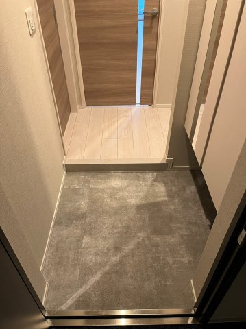 仲介手数料0円！！Flair丸の内の玄関