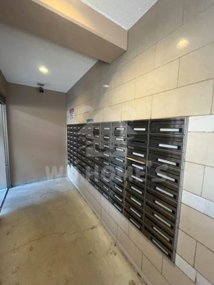 【その他共用部分】 | WGB江坂 | メールボックスです