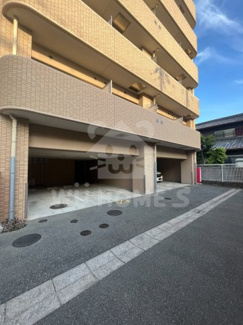 【駐車場】 | 駐車場完備です