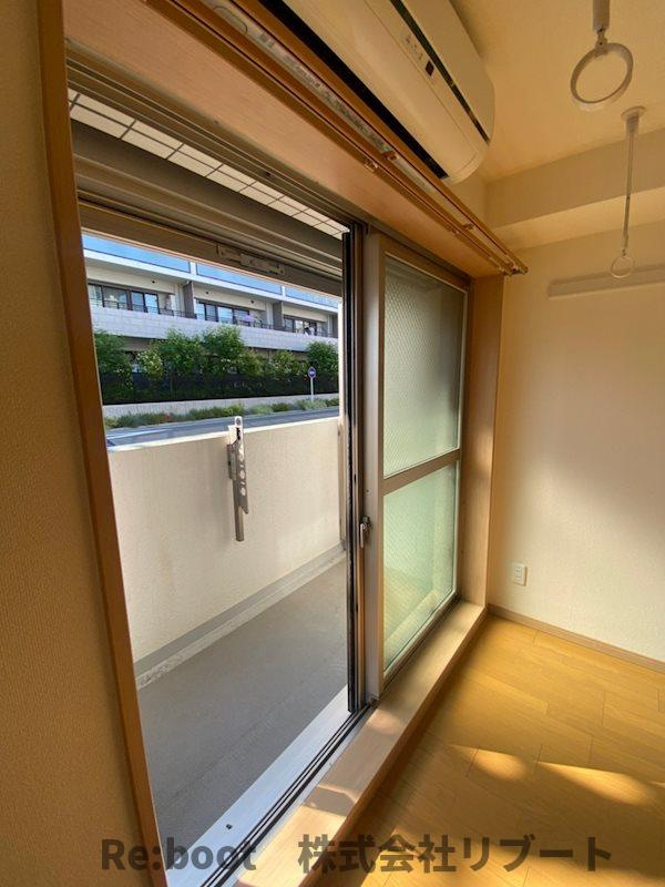 船橋市本郷町の賃貸マンションのバルコニー