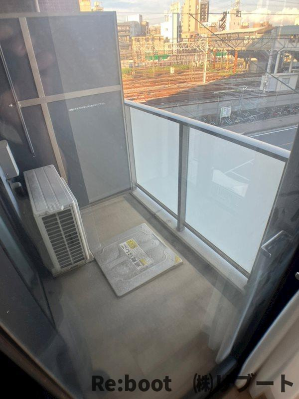 椿荘のバルコニー