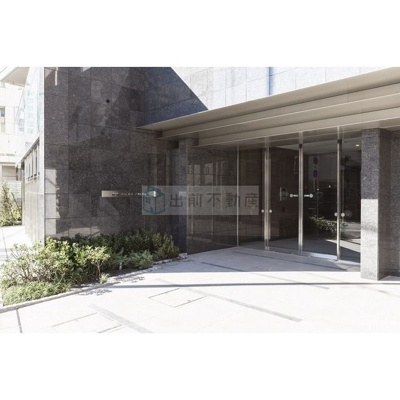 【エントランス】 | レフィルオーブ町屋駅前