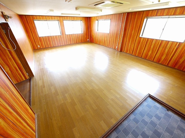 吉本店舗（加茂町兎並船屋）