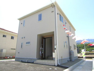 【外観】 | 新築戸建　韮崎市藤井町北下条第1　2号棟 | きれいな外観です