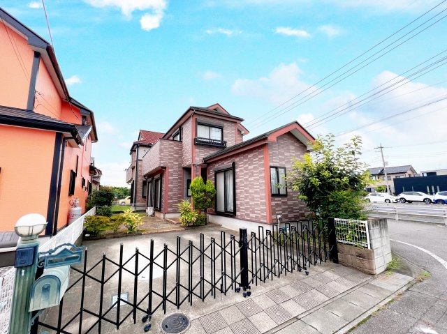 伊勢崎市韮塚町　中古住宅の外観