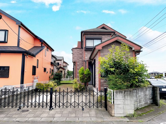 伊勢崎市韮塚町　中古住宅の外観