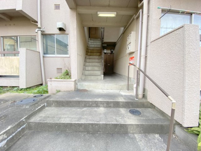 【エントランス】 | 三和マンション