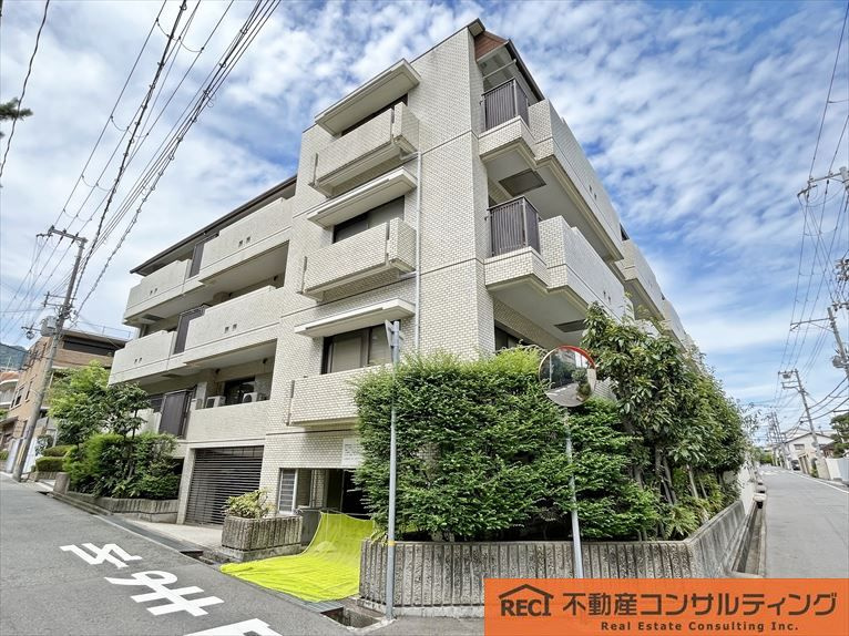 ハイコート御影の外観|駅徒歩3分