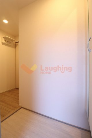 D-room椿の玄関|収納もある玄関です