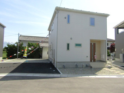 【外観】 | 新築戸建　笛吹市春日居町桑戸第2　2号棟 | おしゃれな外観です