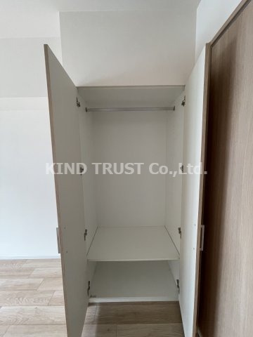 ファインフラッツ南森町の収納|こまごまとしたものを収納できそうですね