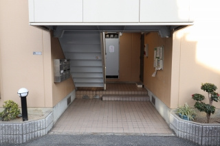 【エントランス】 | フラワーハイム鶴見