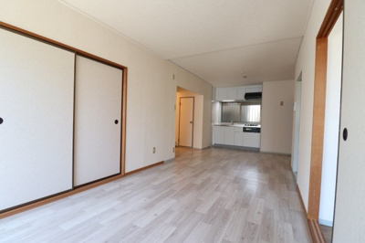 【居間・リビング】 | フラワーハイム鶴見