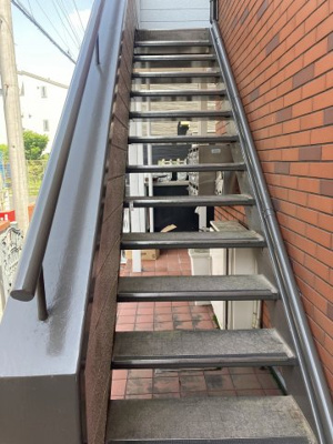 【エントランス】 | メゾネット松原