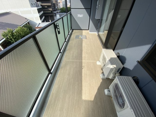 アプリーレ神戸元町のバルコニー