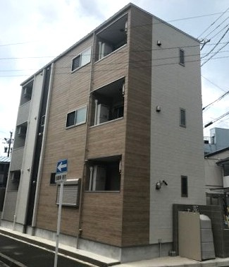アウディ日比野イースト
