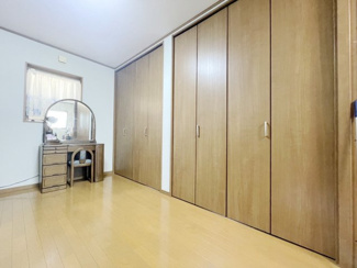 【洋室】 | 大東市諸福3丁目　戸建