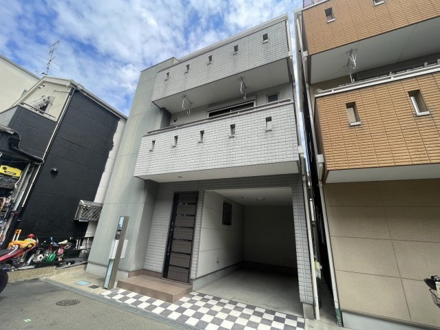 大東市諸福3丁目　戸建