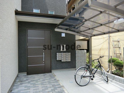 【エントランス】 | アンプルフェールグリシーヌ