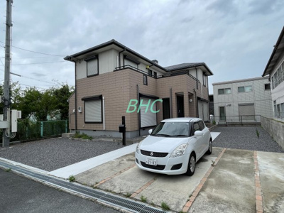 【外観】 | 草津市西渋川２丁目 | その邸が魅せる、気品・上質・重厚感・極細やかさ、そのすべては訪れた者に安らぎと品性を与える特別な空間です。ここに住むからこそ意味がある。すべての（始まり）をここから迎えます。