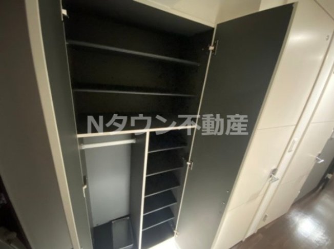 【収納】 | セイワパレス丸の内駅前プレミア | 小物を収納するのに便利です