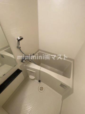 プレサンス天王寺ノースヴィアーレの浴室|別部屋参考写真