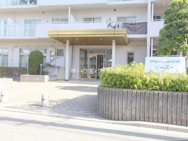 仲介手数料無料　アコール新所沢イーストのエントランス