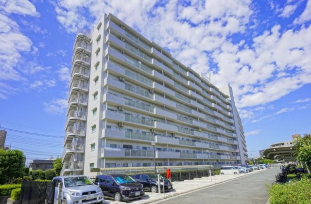 仲介手数料無料　アコール新所沢イーストの外観