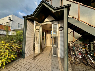 【エントランス】 | みどりマンション