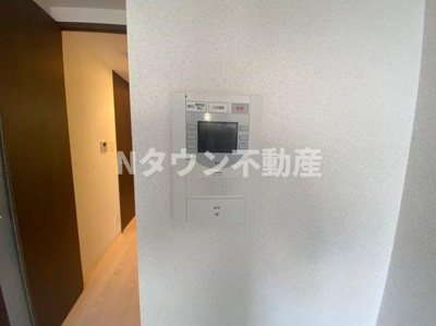 【セキュリティ】 | プレサンス名古屋STATIONルミアス | モニター付きインターフォンです。