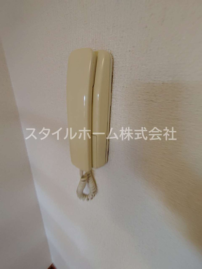 【セキュリティ】 | セザンヌ新栄２ | 別部屋写真です。
