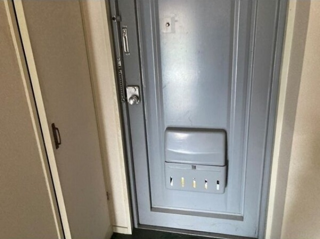 【玄関】 | ビューハイム西村