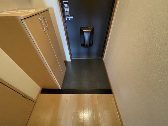 【玄関】 | ワンズ