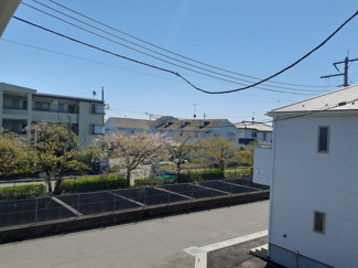 【展望】 | バルコニーからは桜が望めます