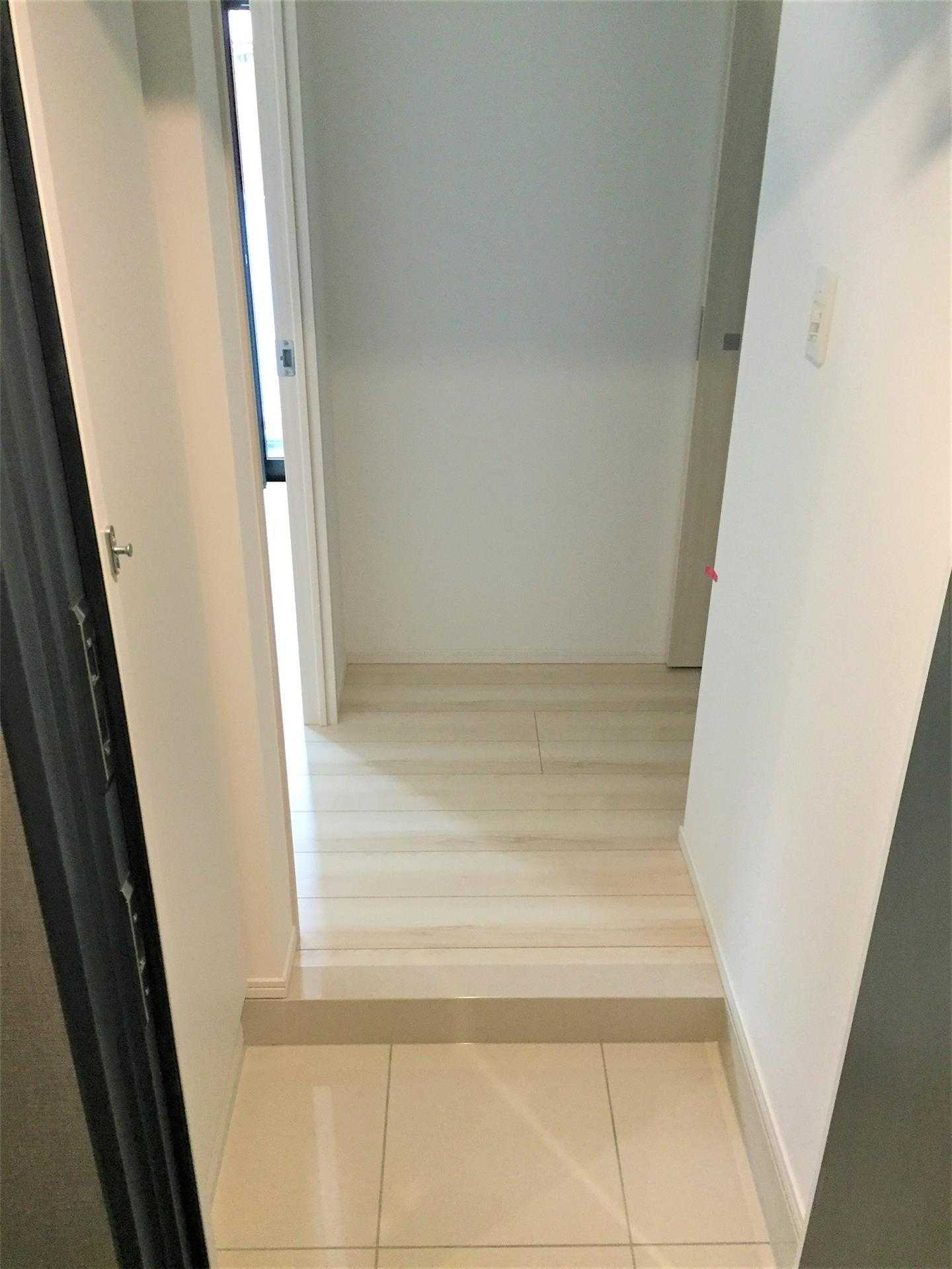 S-RESIDENCE行徳の玄関